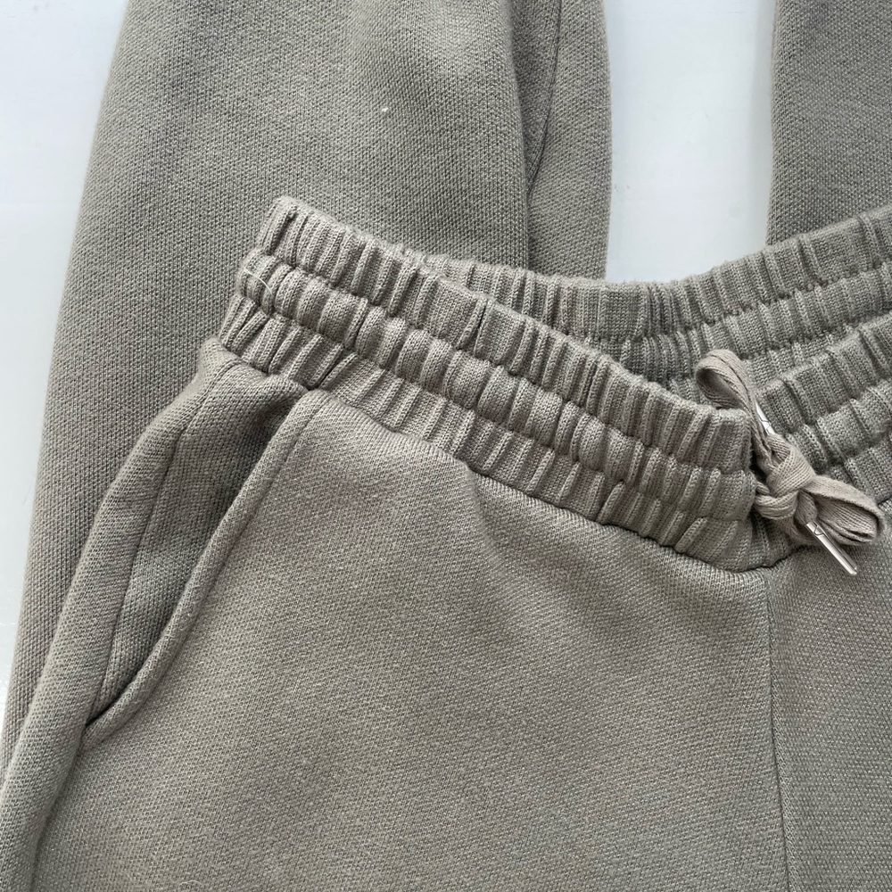 Zara Army Green Sweatpants